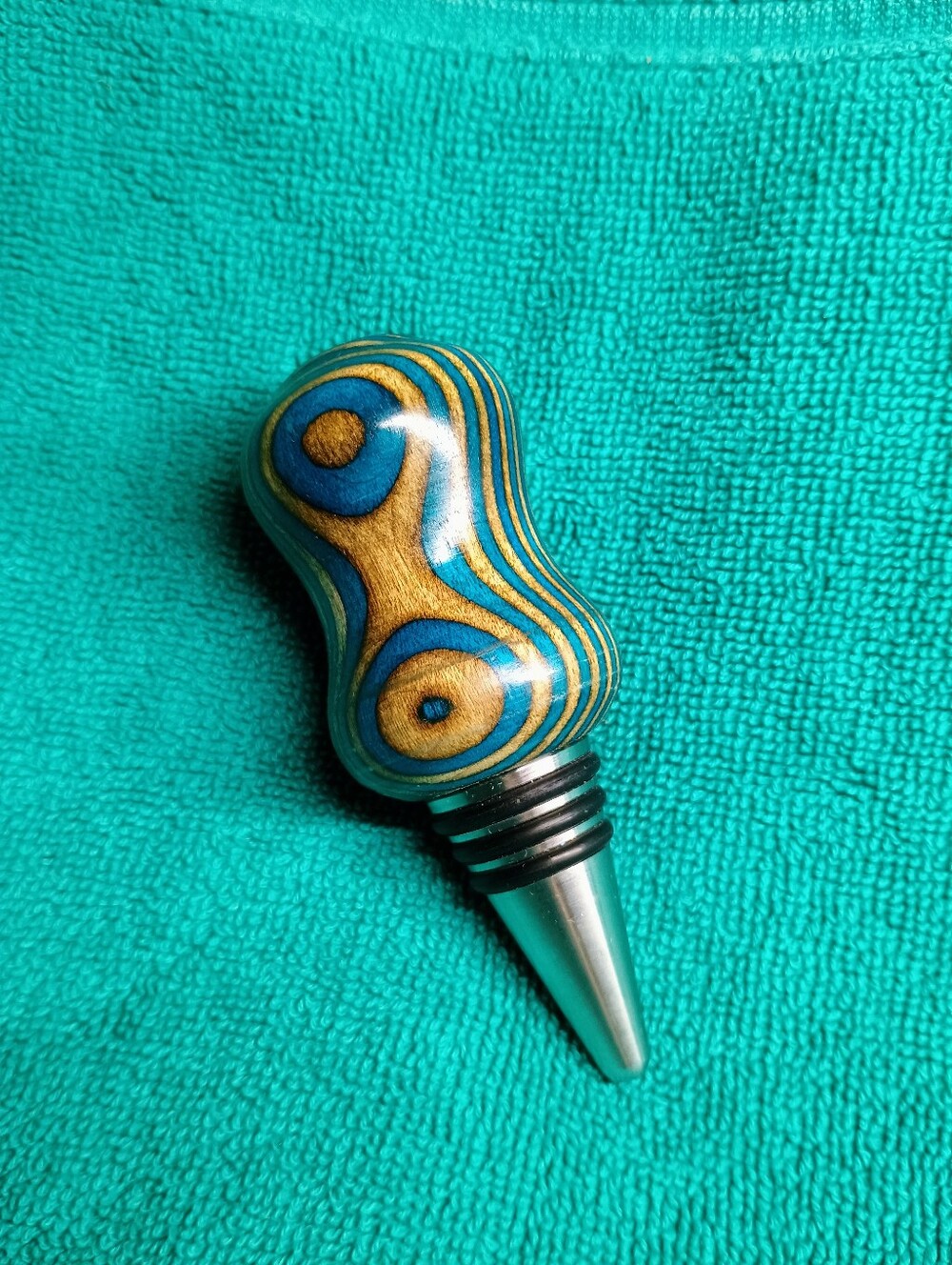 Handcrafted Teal and Natural Wood Bottle Stopper - Stylish Wine Accessory
